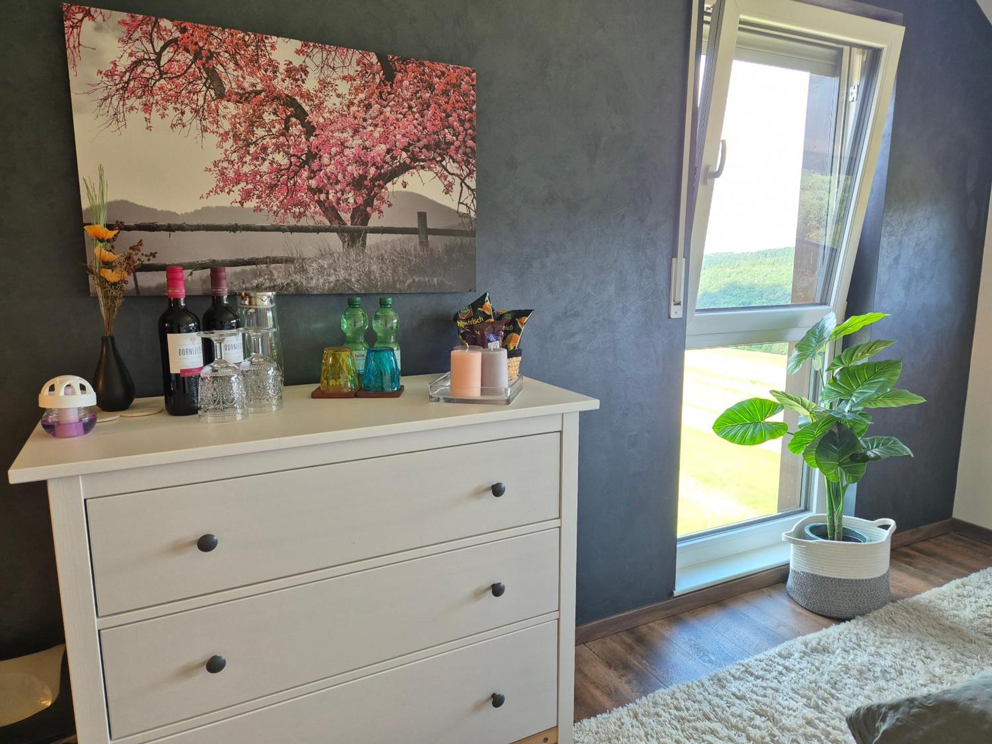 Serenity Vista Retreat Bnb Bescheid Buitenkant foto