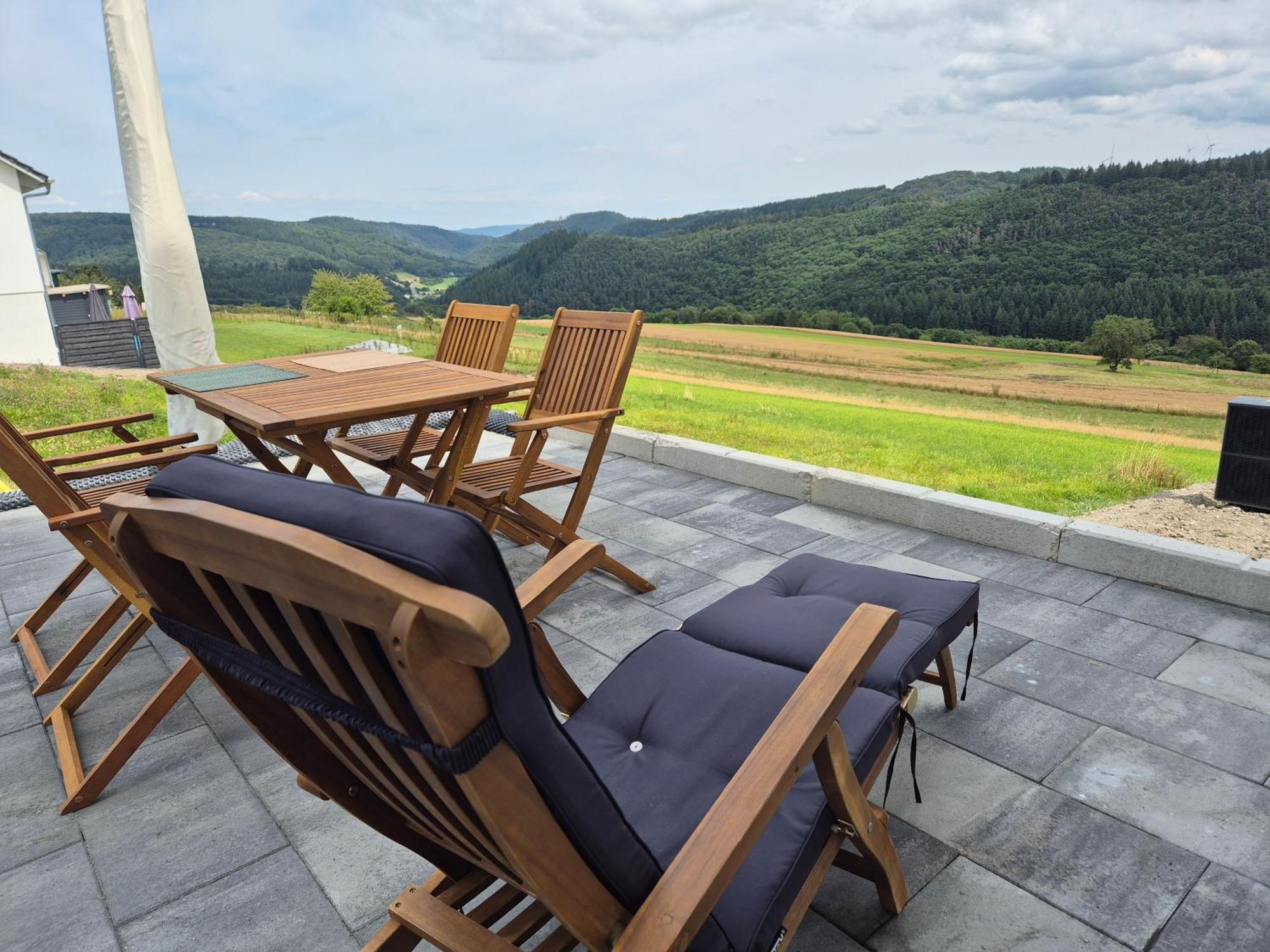 Serenity Vista Retreat Bnb Bescheid Buitenkant foto