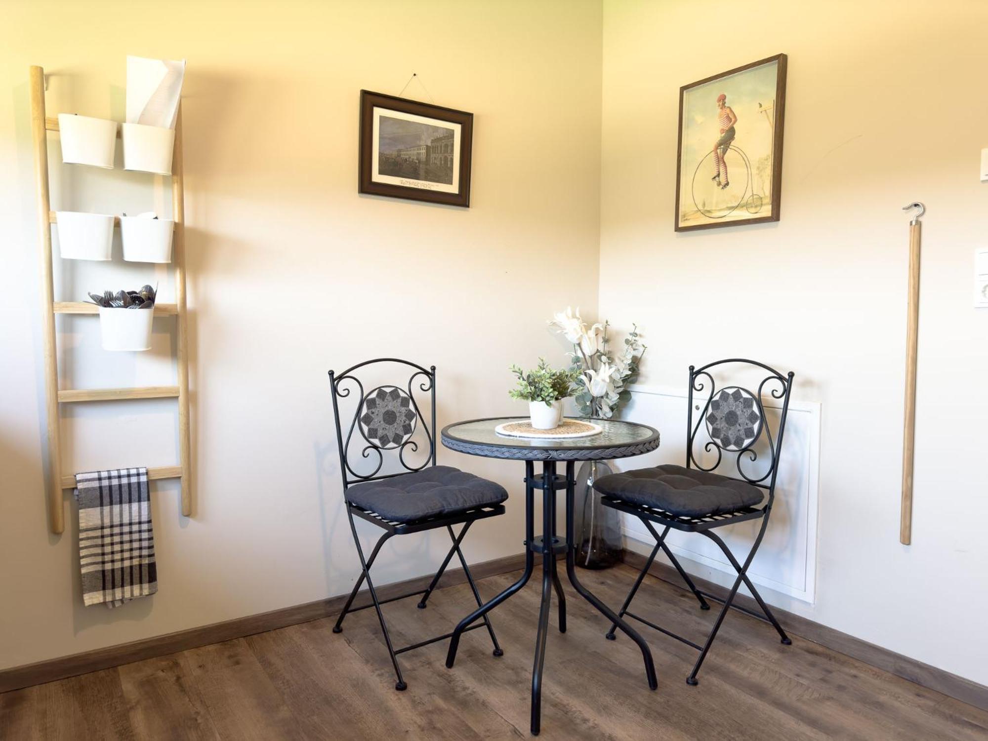 Serenity Vista Retreat Bnb Bescheid Buitenkant foto