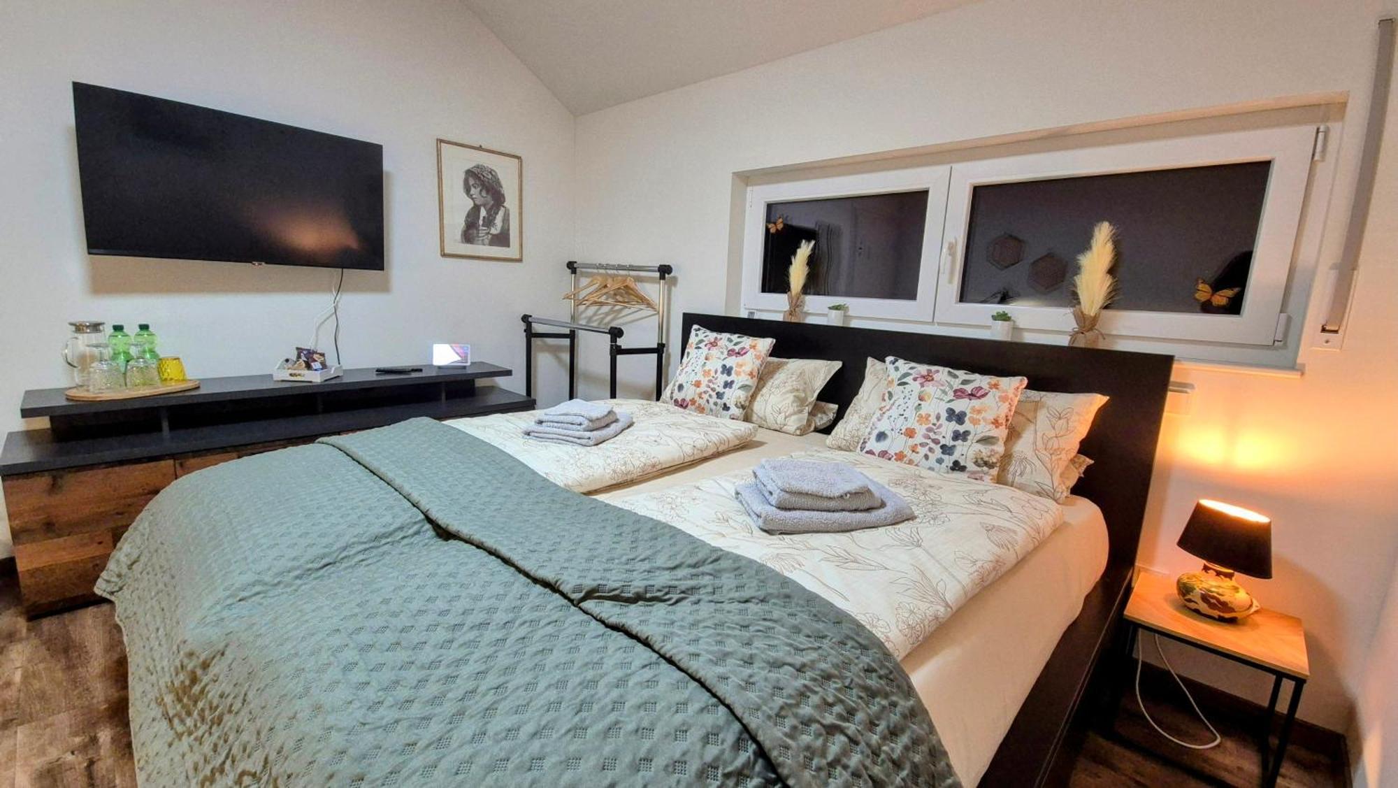 Serenity Vista Retreat Bnb Bescheid Buitenkant foto