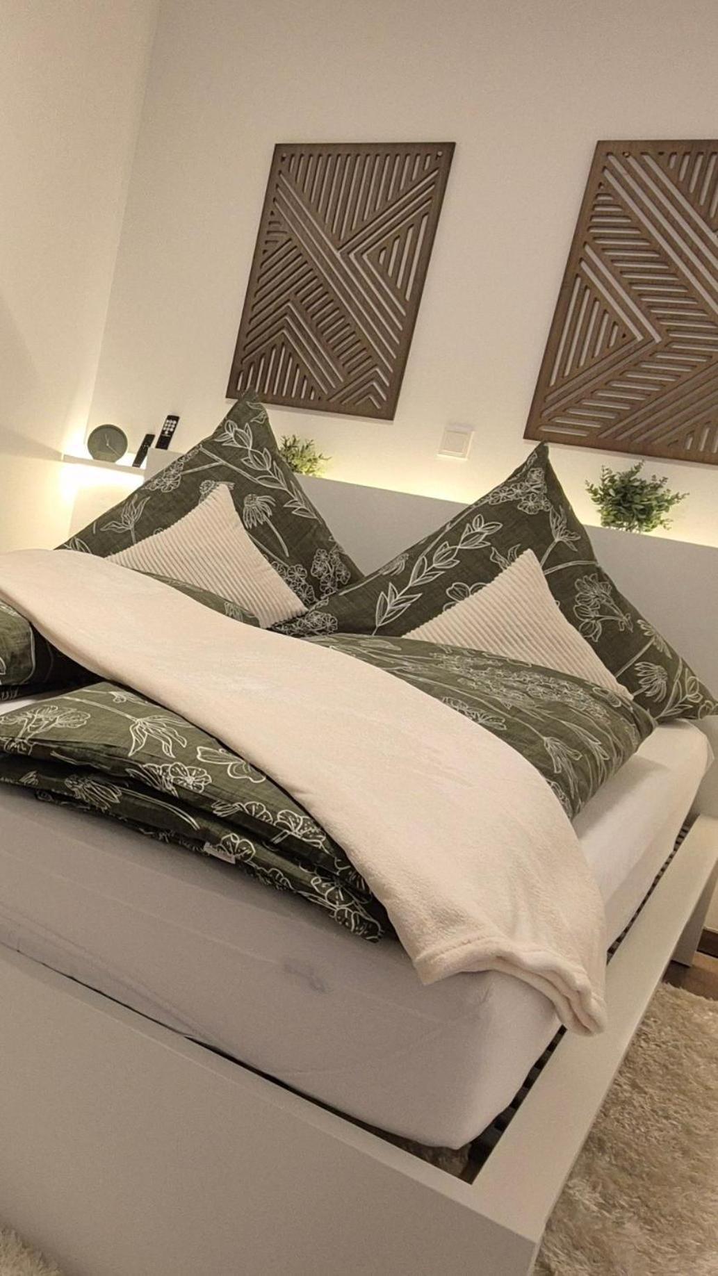 Serenity Vista Retreat Bnb Bescheid Buitenkant foto