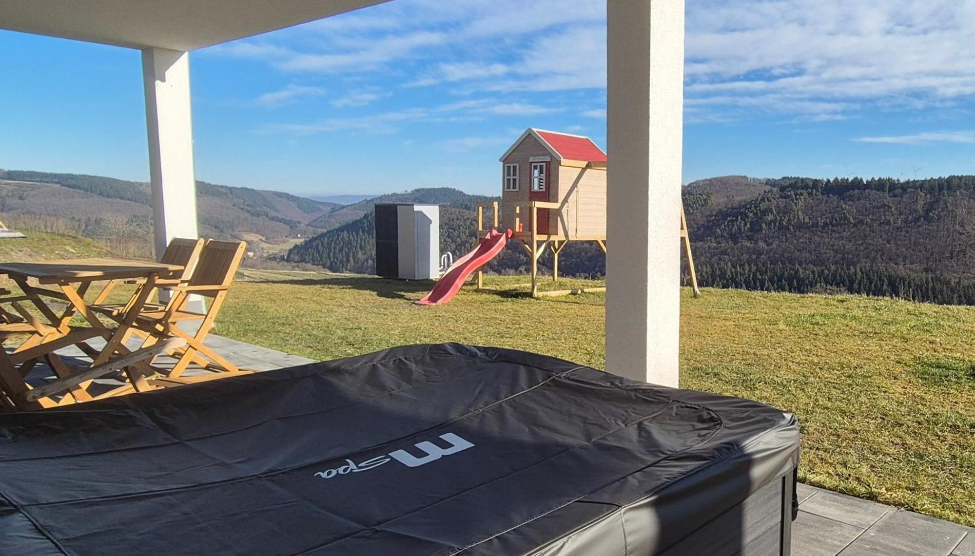 Serenity Vista Retreat Bnb Bescheid Buitenkant foto